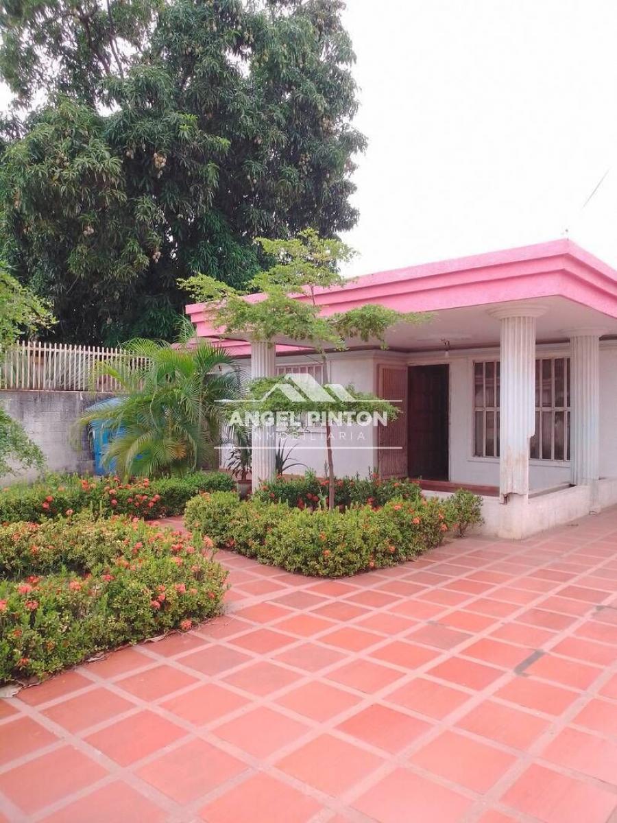 Foto Casa en Venta en Maracaibo, Zulia - U$D 24.500 - CAV198679 - BienesOnLine