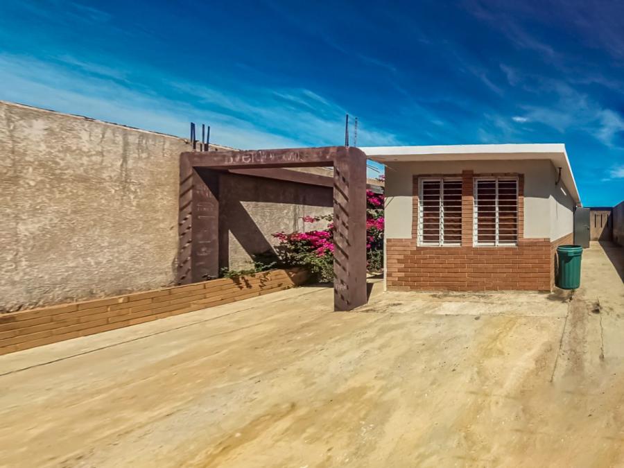 Foto Casa en Venta en Punto Fijo, Falcón - U$D 18.000 - CAV232041 - BienesOnLine