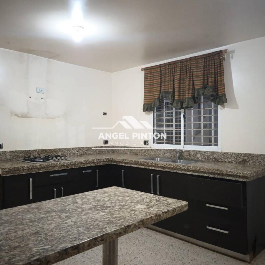 Foto Casa en Venta en Maracaibo, Zulia - U$D 10.500 - CAV232782 - BienesOnLine