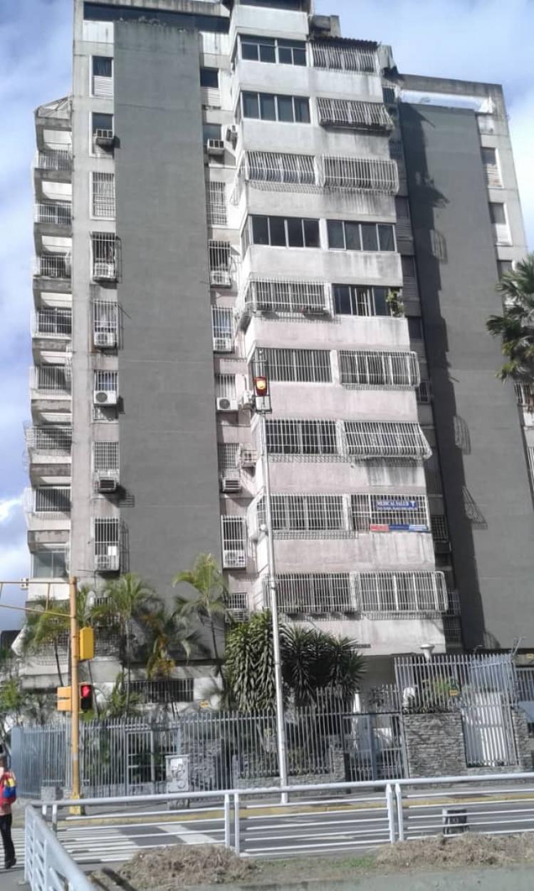 Foto Apartamento en Venta en Las Delicias, Caracas, Distrito Federal - BsF 17.610.000 - APV111624 - BienesOnLine