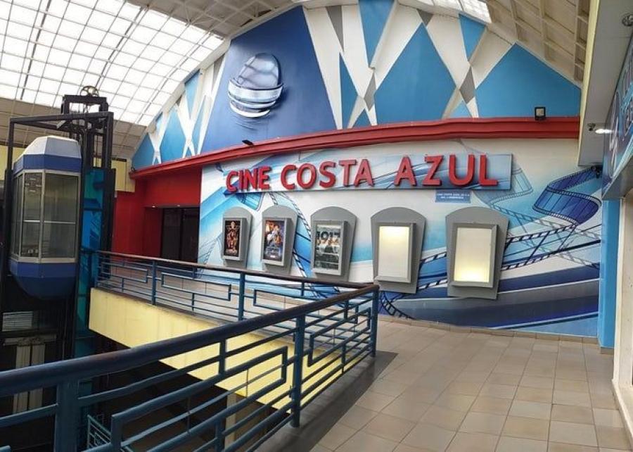 Cine en venta en C.C Costa Azul MLS #24-13786 OP