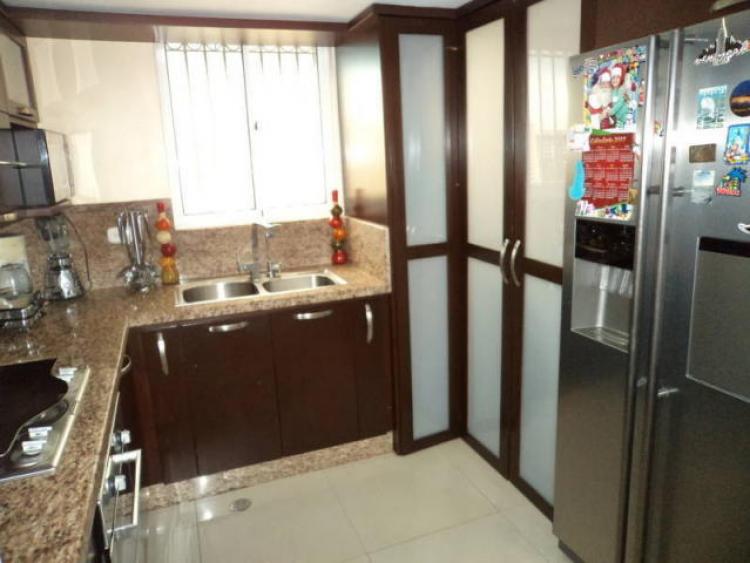 Foto Apartamento en Venta en Av. El Milagro, Maracaibo, Zulia - BsF 1.150.000 - APV41236 - BienesOnLine