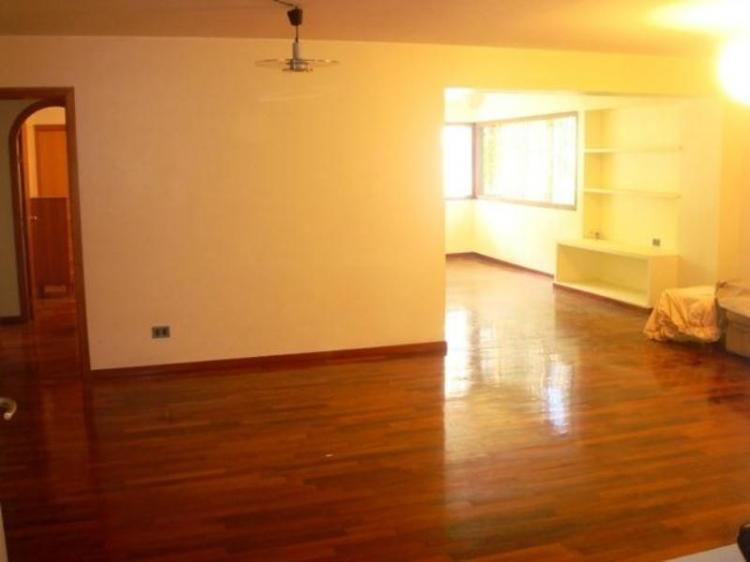 Foto Apartamento en Venta en municipio baruta, Caracas, Distrito Federal - BsF 2.000.000 - APV35207 - BienesOnLine