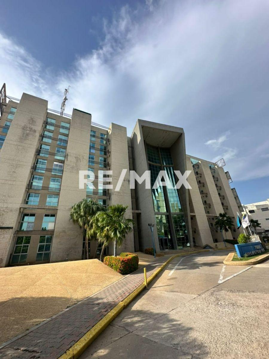 Foto Oficina en Alquiler en Norte, Maracaibo, Zulia - U$D 300 - OFA233083 - BienesOnLine