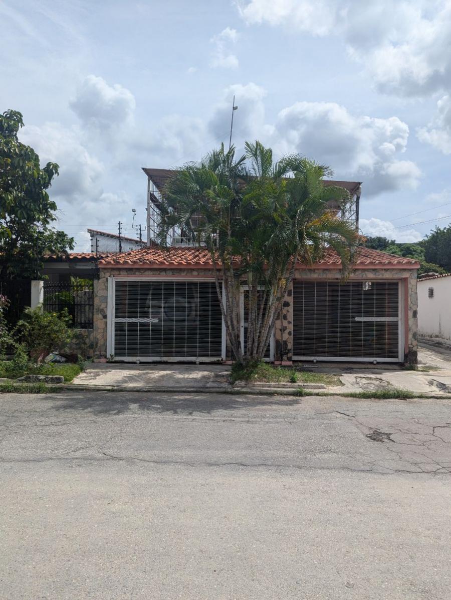 Foto Casa en Venta en Urb Las Quintas, Naguanagua, Carabobo - U$D 47.500 - CAV240867 - BienesOnLine