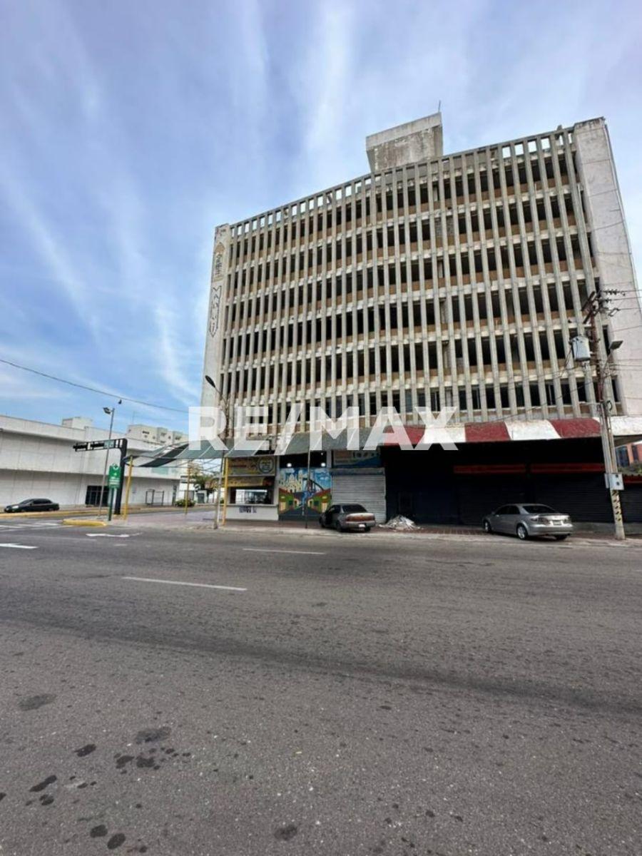 Foto Edificio en Venta en Maracaibo, Zulia - U$D 600.000 - EDV238986 - BienesOnLine