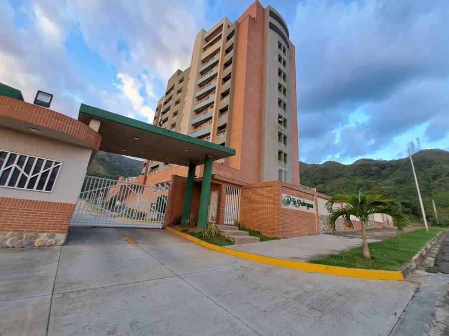 Foto Apartamento en Venta en Mañongo, Naguanagua, Carabobo - U$D 45.000 - APV230584 - BienesOnLine