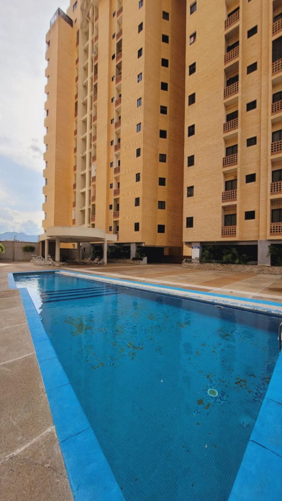 Foto Apartamento en Venta en Valencia, Las CHimeneas, Carabobo - U$D 64.000 - APV233279 - BienesOnLine