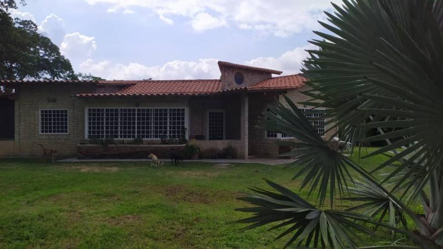 Foto Casa en Venta en Valencia, Aguirre, Carabobo - U$D 80.000 - CAV232388 - BienesOnLine