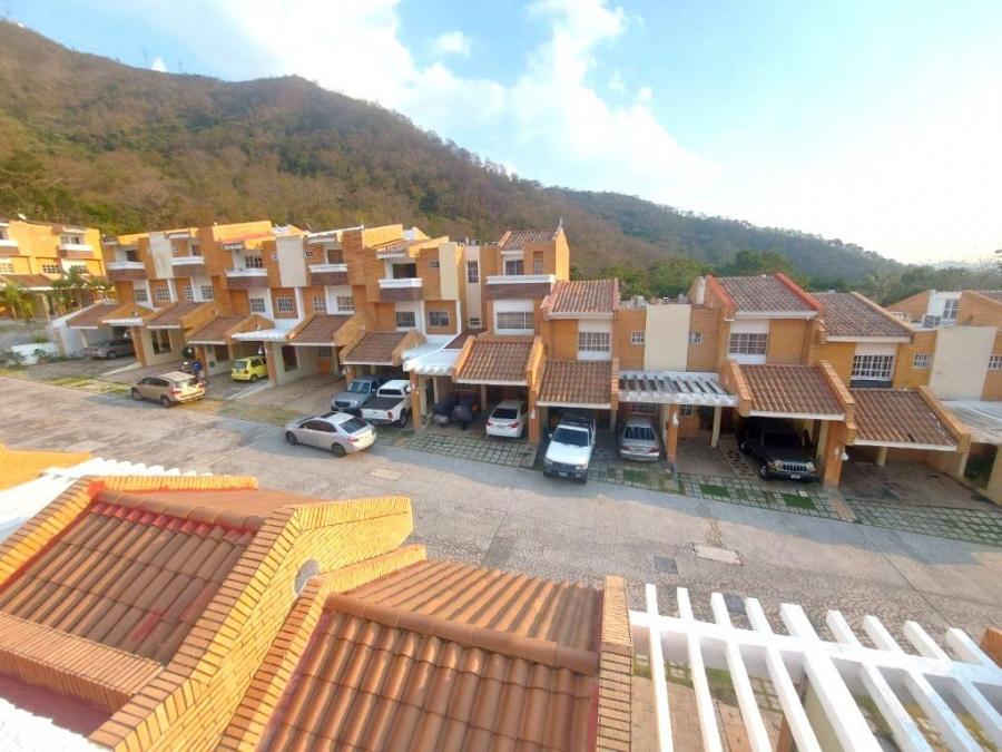 Foto Quinta en Venta en valencia, Trigal Norte, Carabobo - U$D 105.000 - QUV233523 - BienesOnLine