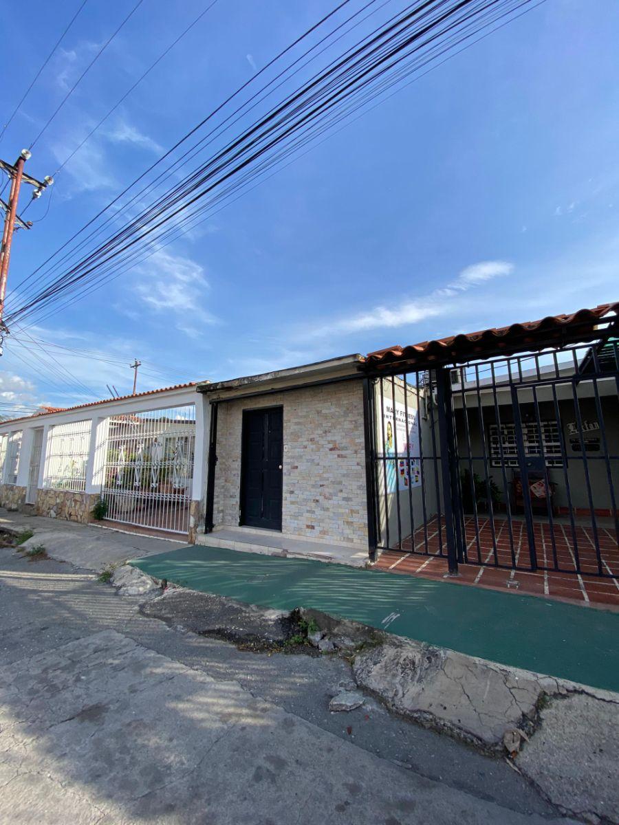 Foto Casa en Alquiler en Barquisimeto, Lara - U$D 350 - CAA239590 - BienesOnLine