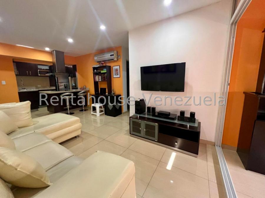 En Venta Acogedor Apartamento Amoblado En La Candelaria 25-6384