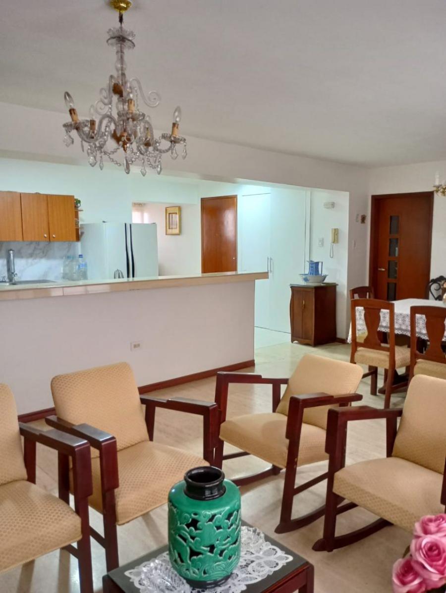 Foto Apartamento en Venta en Olegario villalobos, Maracaibo, Zulia - U$D 25.000 - APV234398 - BienesOnLine