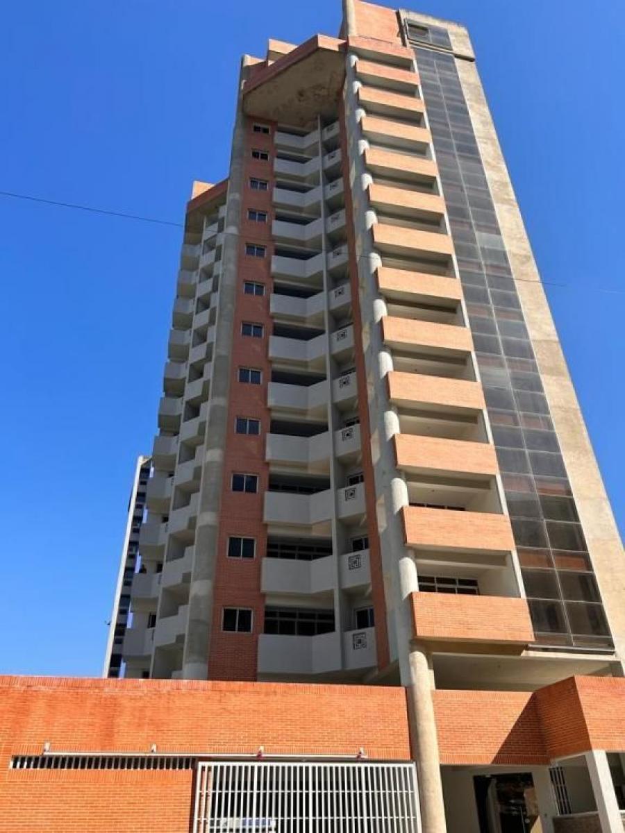 Foto Apartamento en Venta en el parral, Carabobo - U$D 45.000 - APV233621 - BienesOnLine