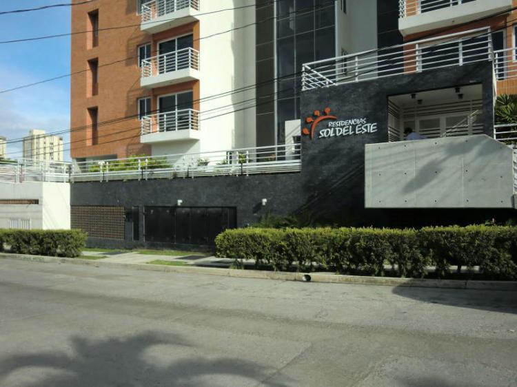 Foto Apartamento en Venta en Barquisimeto, Lara - BsF 127.000.000 - APV84018 - BienesOnLine