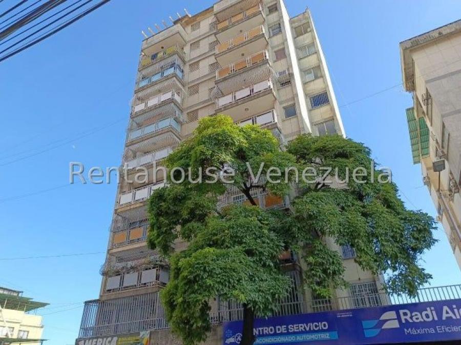 Apartamento en Venta en Girardot Maracay, Aragua