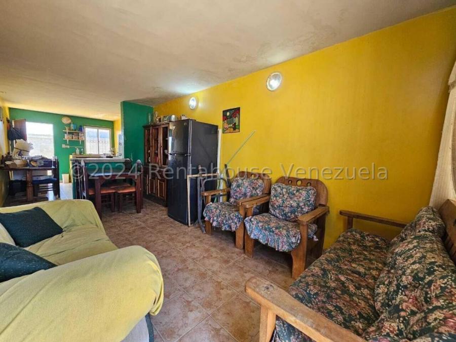 Foto Casa en Venta en Las Eugenias, Coro, Falcón - U$D 9.500 - CAV235161 - BienesOnLine