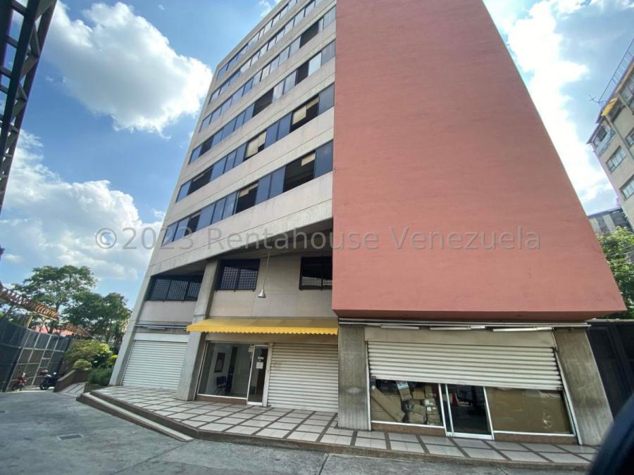 En venta edificio industrial en Boleíta Sur