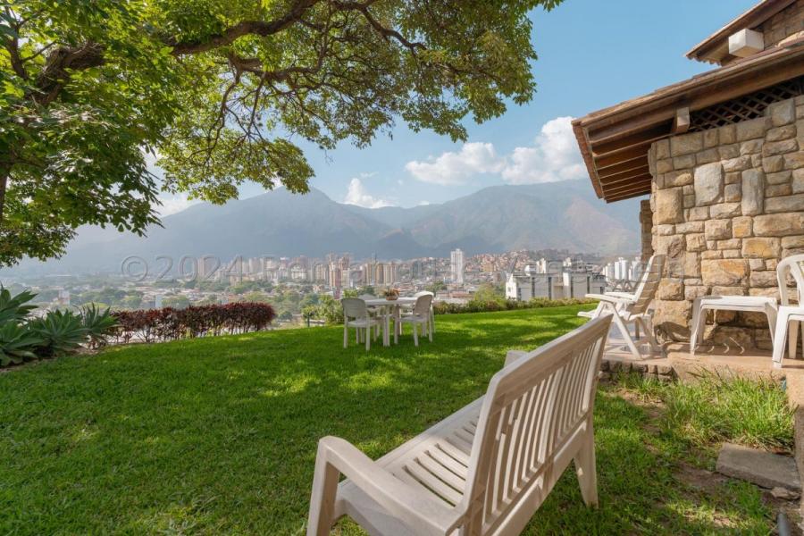 Foto Casa en Venta en Colinas de la California, Caracas, Distrito Federal - U$D 350.000 - CAV231320 - BienesOnLine