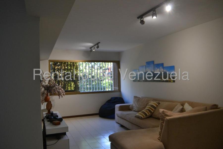 En venta lindo apartamento en Terrazas del Avila