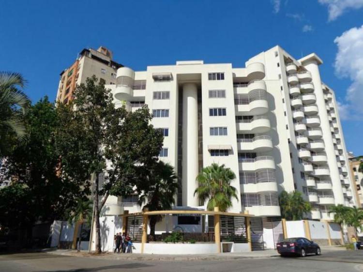 En Venta Lujoso Apartamento En La Trigaleña 