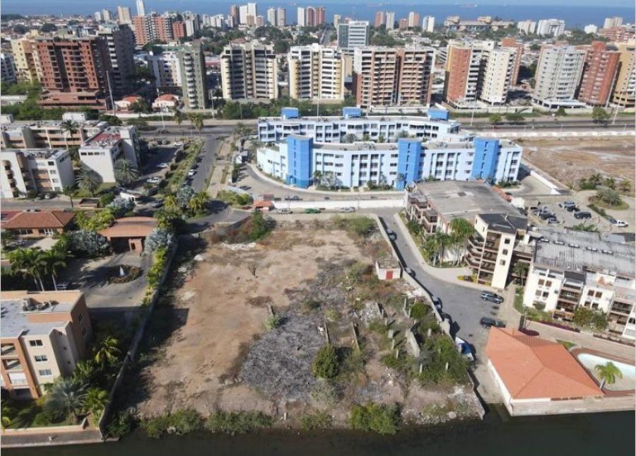 Foto Terreno en Venta en LECHERÍA, Lechería, Anzoátegui - U$D 750.000 - TEV236235 - BienesOnLine