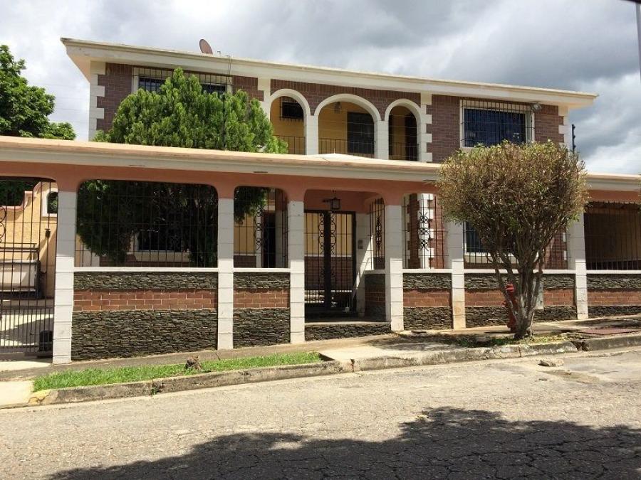 Foto Quinta en Venta en Valles de Camoruco, Valencia, Carabobo - BsF 1.825.000.000 - QUV117502 - BienesOnLine