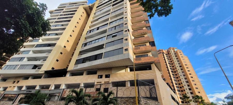 Foto Apartamento en Venta en LAS CHIMENEAS, Carabobo - U$D 65.000 - APV233208 - BienesOnLine