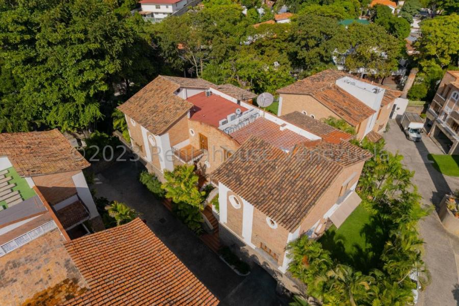 Espectacular casa en venta La Floresta Hacienda San José