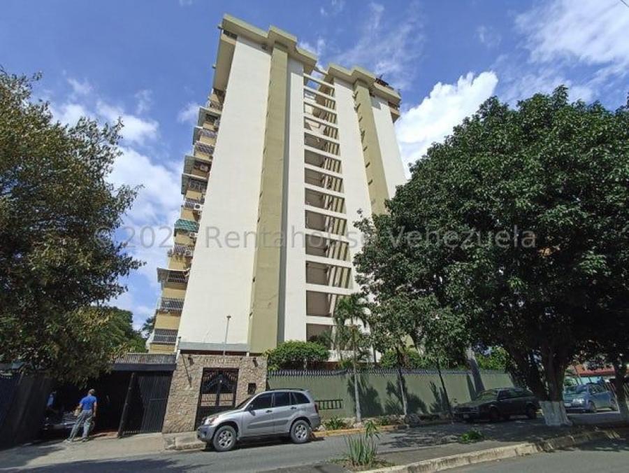 Espectacular Penthouse en venta Urb. Calicanto