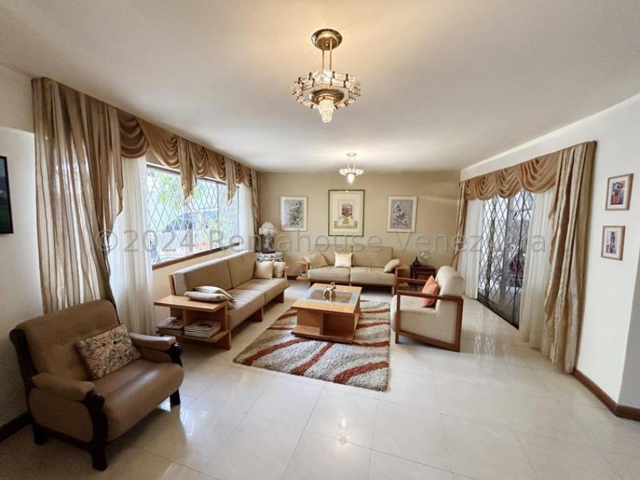 Foto Casa en Venta en Colinas de Bello Monte, Caracas, Distrito Federal - U$D 270.000 - CAV231314 - BienesOnLine