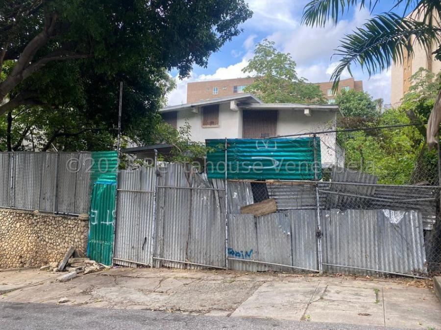 Extraordinario Terreno en Venta en el Corazón del Las Mercedes, Caracas