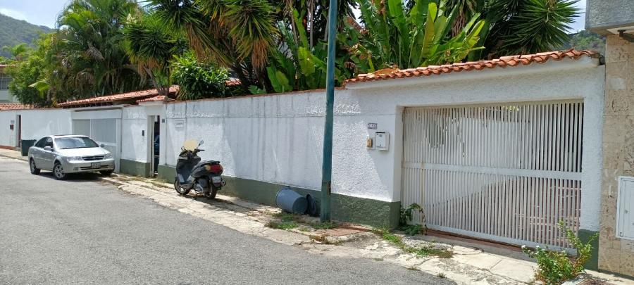 Fabulosa casa en prados del este 