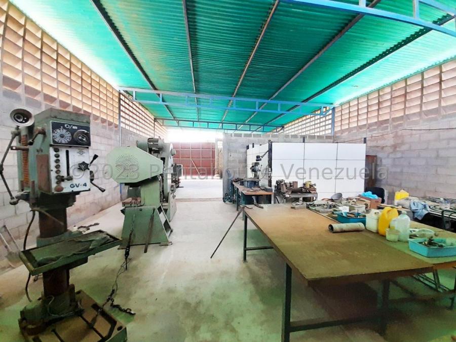 Galpón Comercial en Venta en Intercomunal Coro La Vela, Falcon MLS #24-11316 GR 