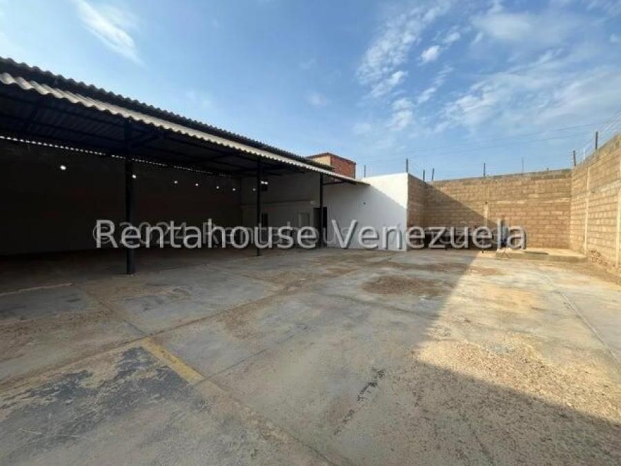 Galpon Comercial en Venta en Puerta Maraven, Falcon MLS #25-5960 GR 