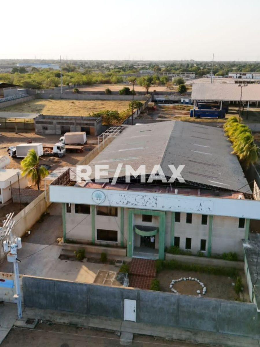 Foto Galpon en Venta en Sur, Zona Industrial, Zulia - U$D 150.000 - GAV232165 - BienesOnLine