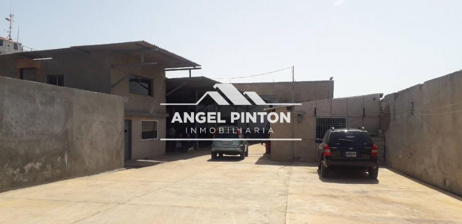 GALPON INDUSTRIAL Y COMERCIAL EN VENTA LOS HATICOS MARACAIBO API 1670