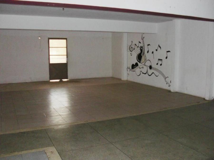 GR MLS #25-5662 Local Comercial en Venta en Centro, Falcon