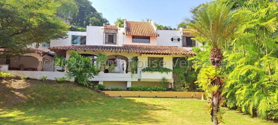 Foto Casa en Venta en Prados del Este, Caracas, Distrito Federal - U$D 550.000 - CAV228669 - BienesOnLine