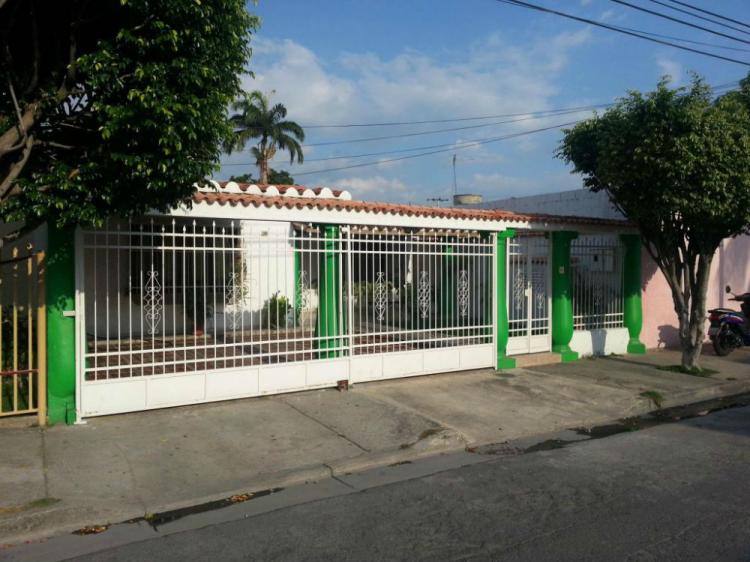Foto Casa en Venta en Maracay, Aragua - BsF 7.000.000 - CAV59514 - BienesOnLine