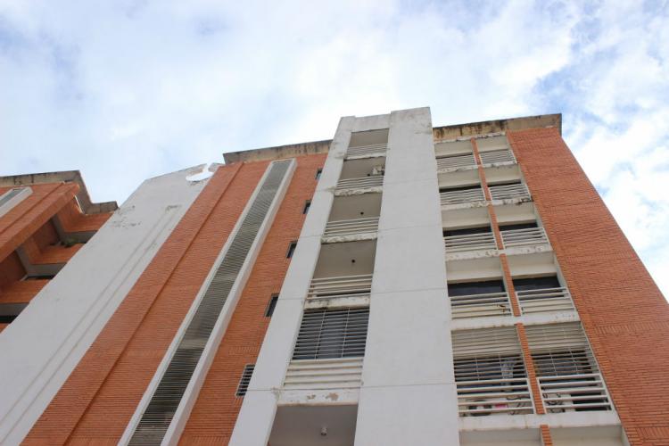 Foto Apartamento en Venta en Barquisimeto, Lara - BsF 80.000.000 - APV88178 - BienesOnLine