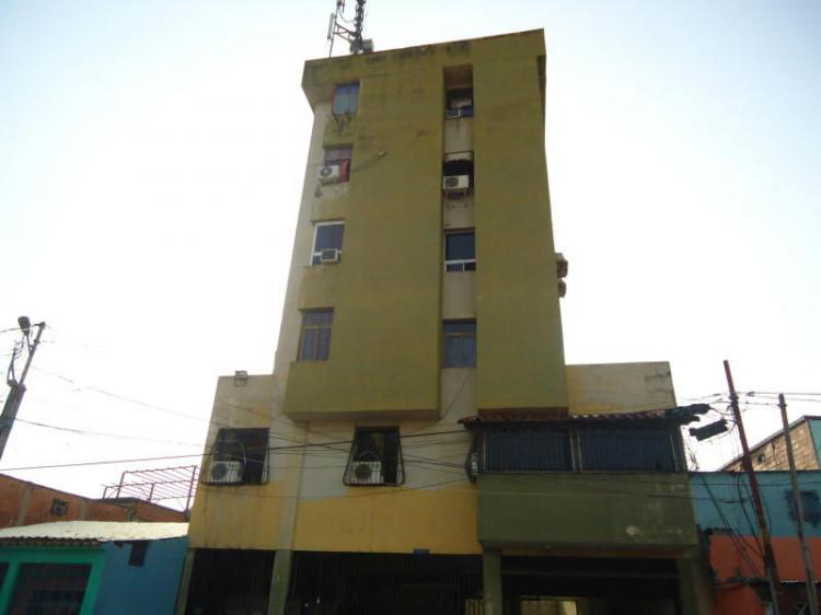 Foto Apartamento en Venta en Barquisimeto, Lara - BsF 31.000.000 - APV81697 - BienesOnLine