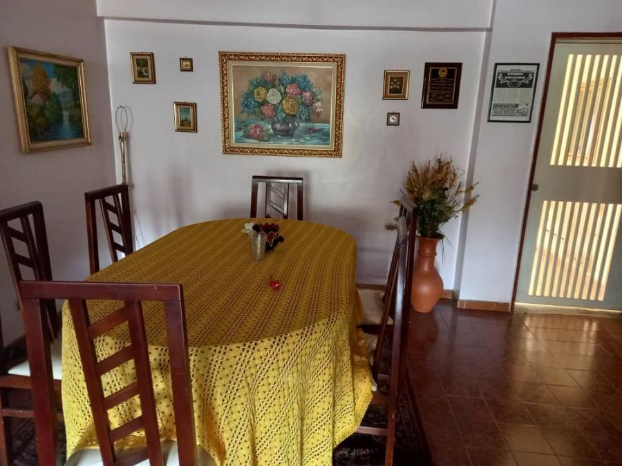 Foto Apartamento en Venta en URB Andrs Bello, las delicias Maracay Edo Aragua, Maracay, Aragua - U$D 25.000 - APV167957 - BienesOnLine