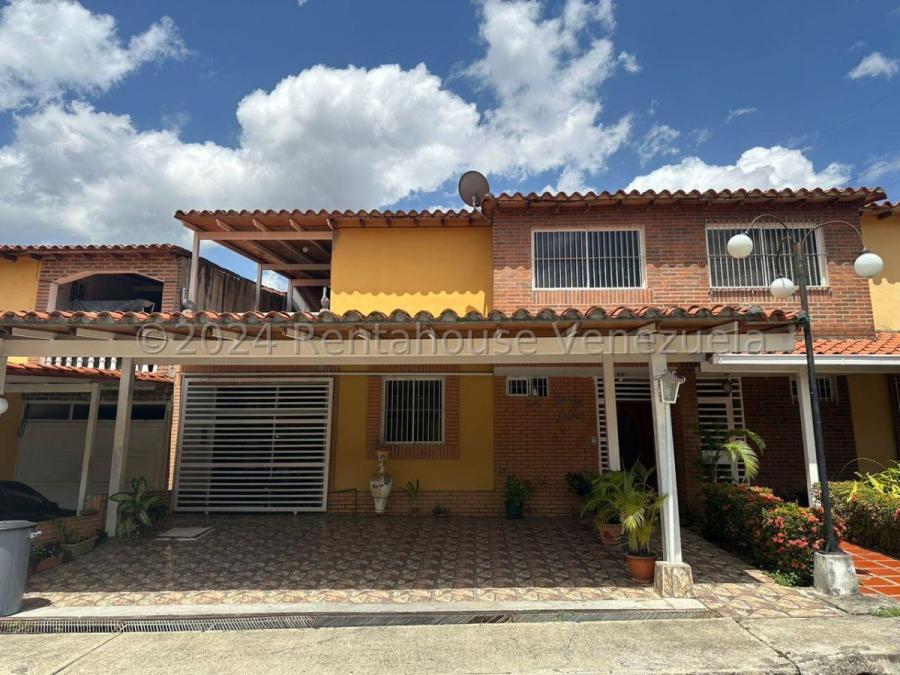 Foto Casa en Venta en Villa Avila, Guatire, Miranda - U$D 55.000 - CAV228436 - BienesOnLine