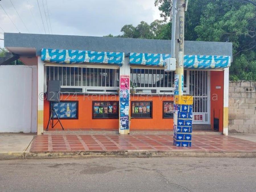 Local comercial con bodegon en venta en la Rotaria