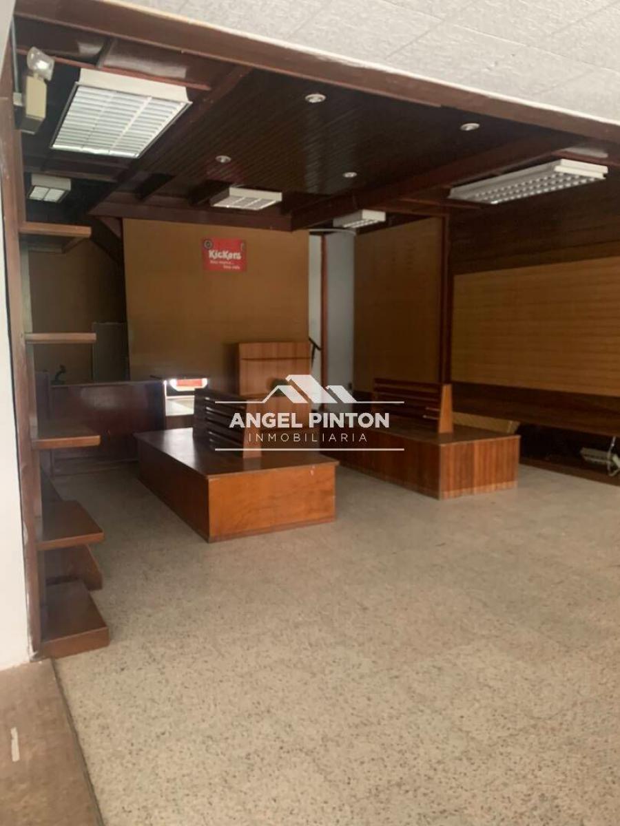 Foto Local en Alquiler en Cabimas, Zulia - U$D 400 - LOA240169 - BienesOnLine