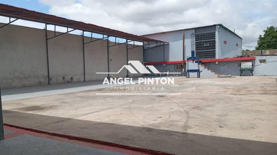 LOCAL COMERCIAL EN ALQUILER LA POMONA MARACAIBO API 4768