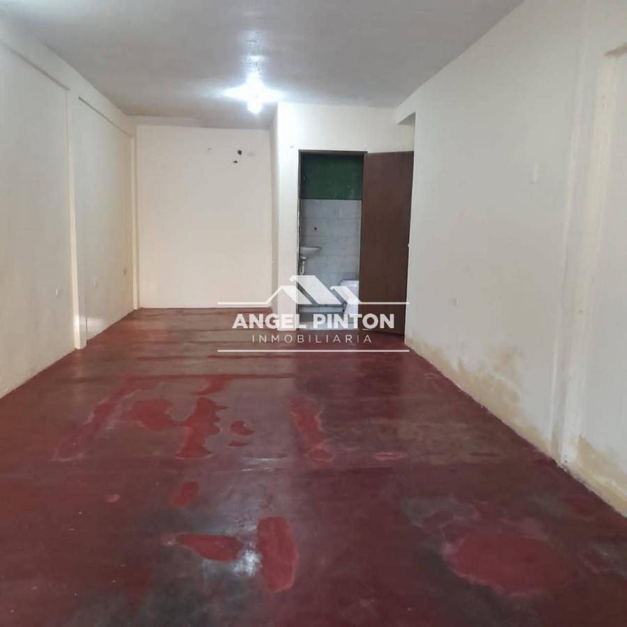 Foto Local en Alquiler en San Francisco, Zulia - U$D 90 - LOA231125 - BienesOnLine