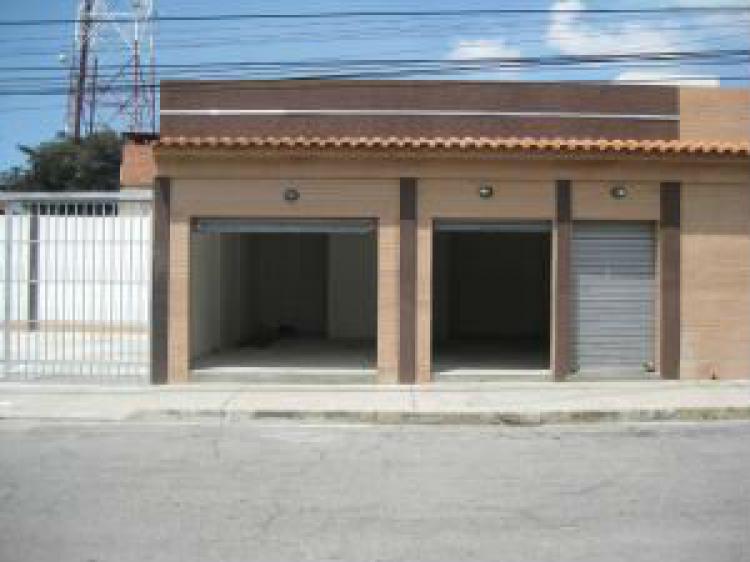 Foto Local en Venta en Maracay, Aragua - BsF 11.000.000 - LOV68559 - BienesOnLine