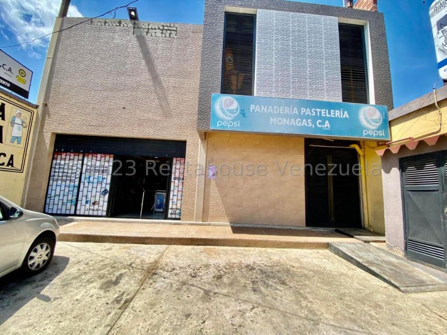 Local Comercial en Venta en Avenida Comercio en Caja de Agua, Falcon MLS #25-3948 GR